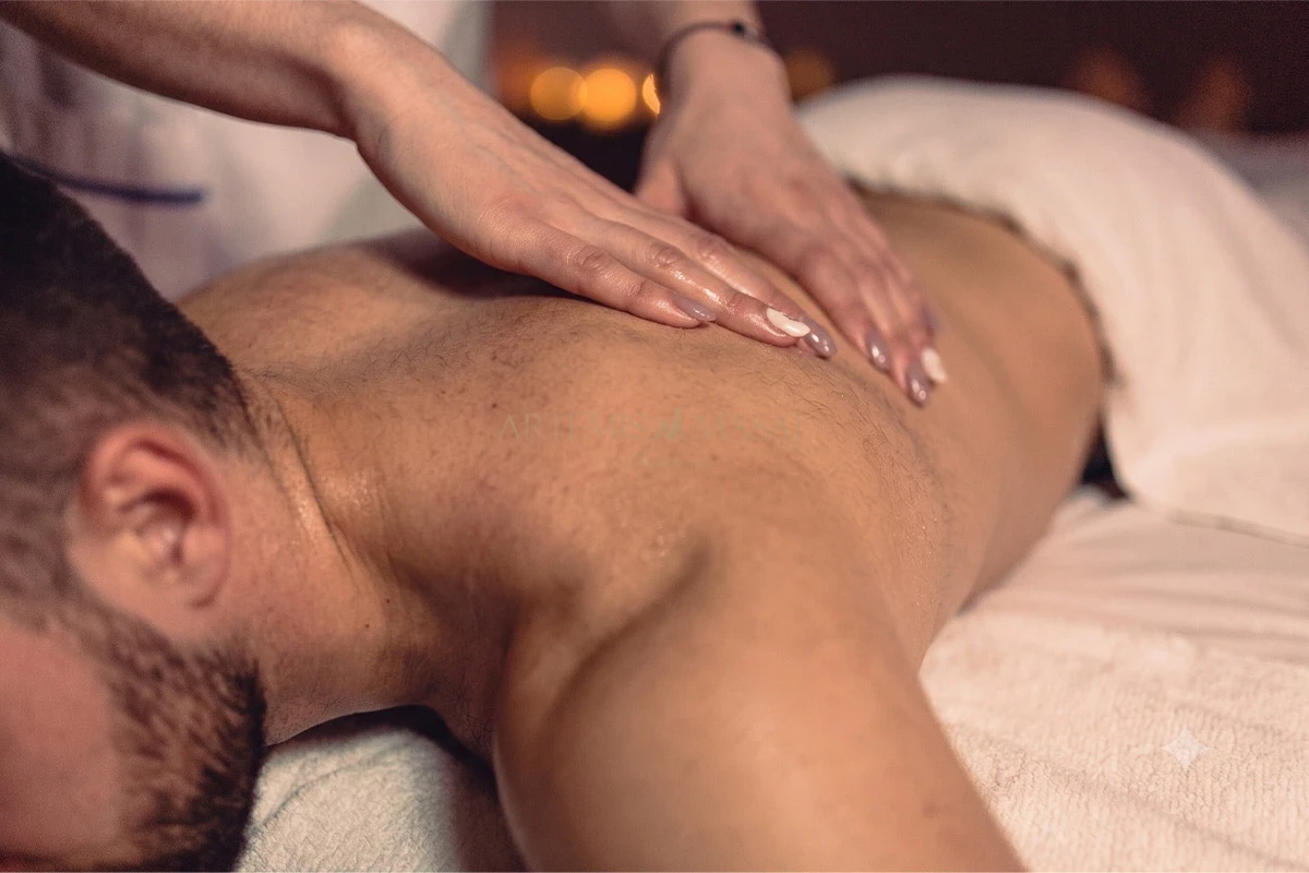 Masajul ca experienta completa: ambient, discretie si atentie la detalii
